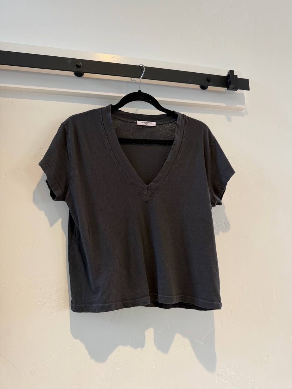perfectwhitetee Black V-Neck Short Sleeve Tee ✨